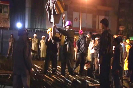 Now, metro rail pillar collapses in Mumbai