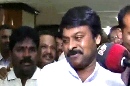 Chiranjeevi lands a punch on Chandrababu