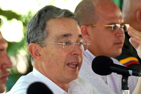 Colombian president gets swine flu