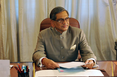 Indo-Pak joint statement: Oppn attacks S M Krishna