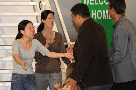 Clinton magic works, brings US journalists home