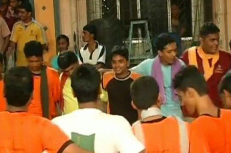 H1N1 dampens Gokulashtami fervour in Maharashtra