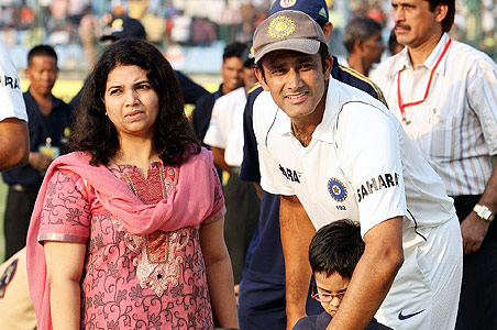 Child custody: Kumble's wife withdraws plea