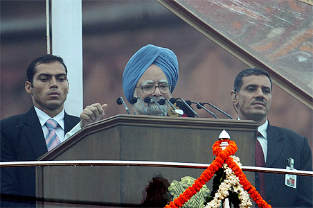 Independence Day: PM offers hope