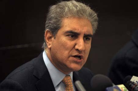 Manmohan's statement in sync with Pak view: Qureshi