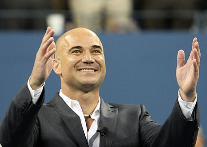 Agassi hails Federer as game's greatest