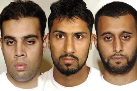 Pak-origin UK airline bomb plotters sentenced to life