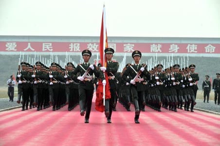 Grand parade to mark China's 60 years