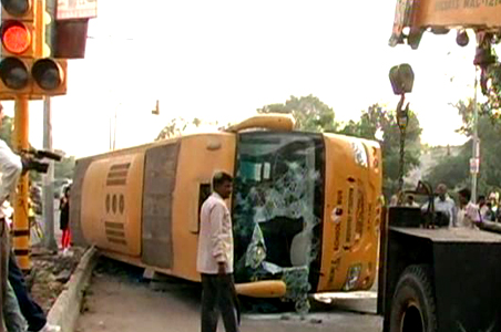 School bus overturns in Delhi; children safe