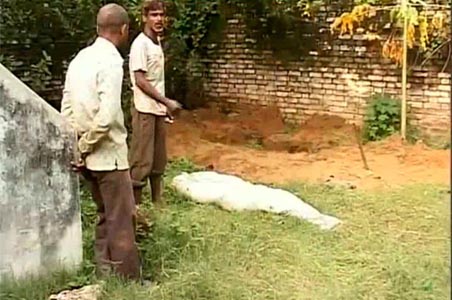 Lucknow: Cousin kills girl, buries body in house