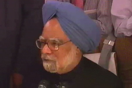 Manmohan Singh left in the dark 