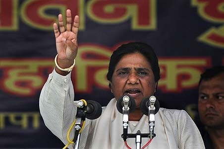 Mayawati vs Delhi government
