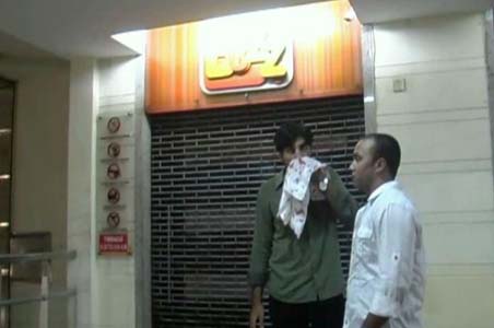Bouncer misbehaves with girl in Gurgaon pub