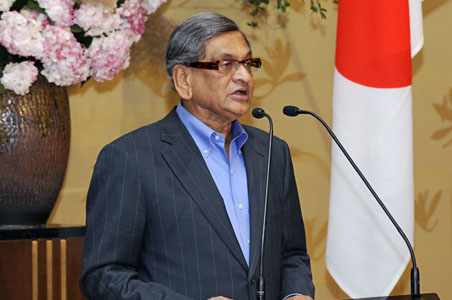 Austerity fever: Krishna not to use personal plane