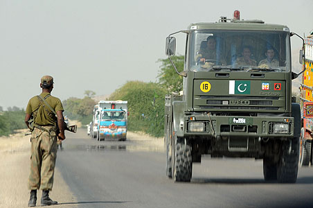 Army captures Pakistani Taliban leader's hometown 