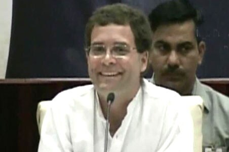 Rahul Gandhi keen on Aam Admi agenda Rahul Gandhi keen on Aam Admi agenda