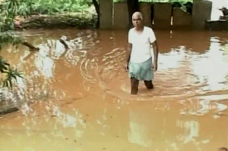 Andhra, Karnataka: After floods, now the relief battle
