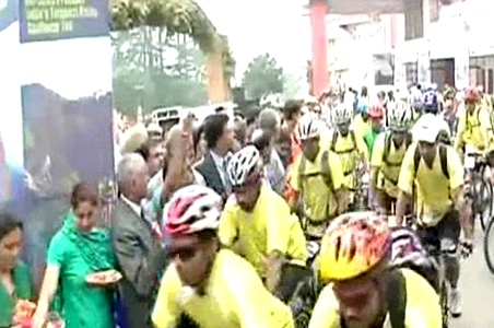 Biking expedition in the Himalayas