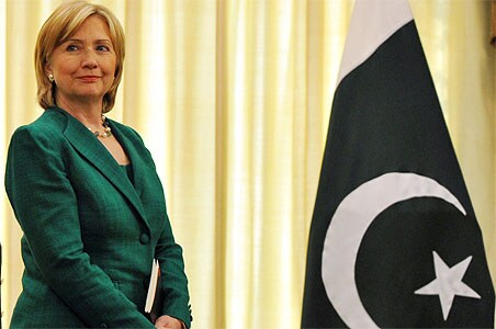 US committed to resolve Kashmir issue: Hillary US committed to resolve Kashmir issue: Hillary