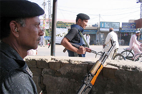 Pak's terror crackdown spreads to Islamabad?