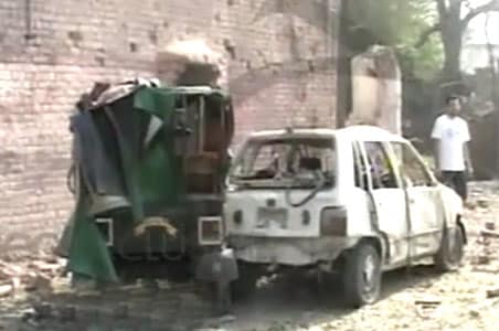 Blast in Peshawar: 41 killed, 100 injured
