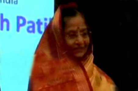 Queen Elizabeth to receive President Patil