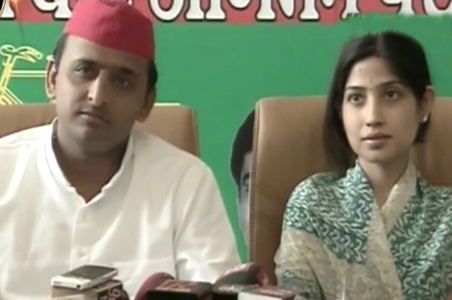 It's Rahul vs Akhilesh now