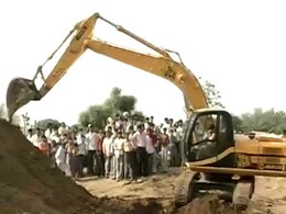 5-year-old boy in well is unconscious 5-year-old boy in well is unconscious