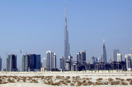 Debt crisis spotlights Dubai's complex Abu Dhabi ties