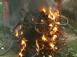 West Bengal: Mamata rally sparks off violence West Bengal: Mamata rally sparks off violence