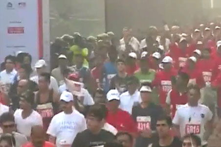 इंडो-नेपाल हाफ मैराथन में दौड़ते हुए हुई भारतीय की मौत