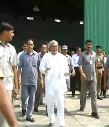 Ban Raj Thackeray's MNS: Nitish Kumar