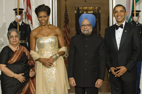 <i>Aapka swagat hai</i>, says Obama at all-Indian dinner