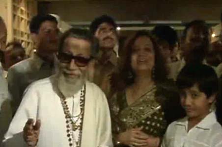 Smita Thackeray to join Congress?