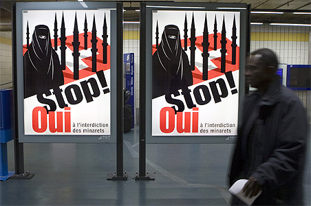 Swiss vote on move to ban new minarets