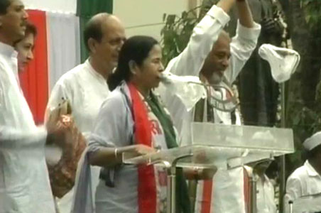 Mamata on Gorkhaland: Don't want to divide Bengal