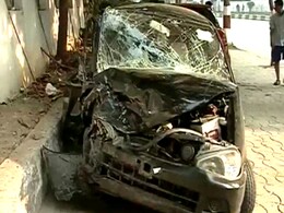 Third crash in a week on Bandra-Worli sea link Third crash in a week on Bandra-Worli sea link