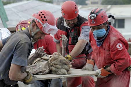 Haiti: Woman pulled from rubble 10 days after quake