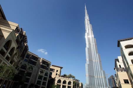 Dubai to unveil World's tallest building 