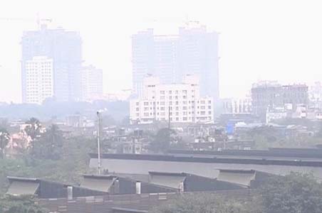 Morning haze over Mumbai