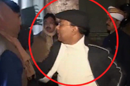 Asked to show ID, bureaucrat slaps his junior