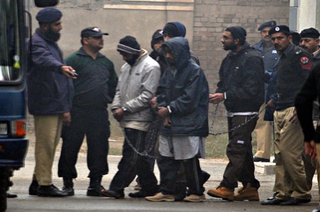 5 Americans detained in Pakistan allege torture