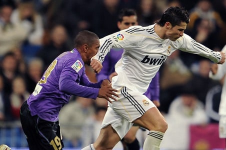 Ronaldo breaks rival's nose, gets 2-match ban