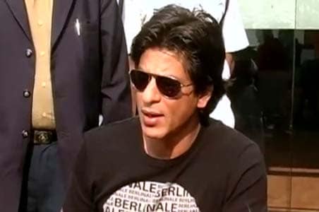 SRK talks cricket, hockey and Khan