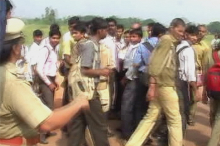 Tamil Nadu: Deemed varsity students protest