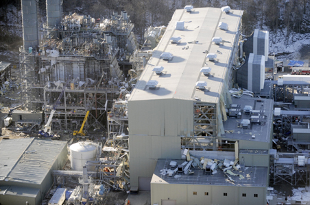 Gas explosion at power plant in US, 5 killed