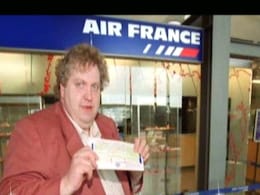 Airlines confront too-fat-to-fly passengers Airlines confront too-fat-to-fly passengers