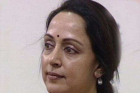 Valuables worth Rs 80 lakh stolen from Hema Malini's house