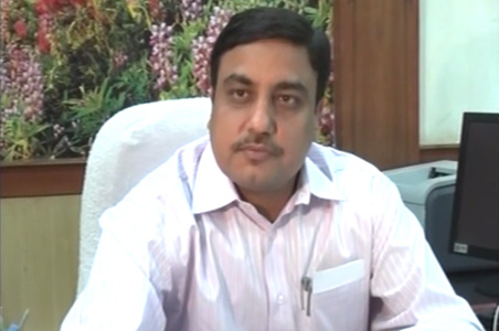 IAS "tycoon" worth 500 crores suspended