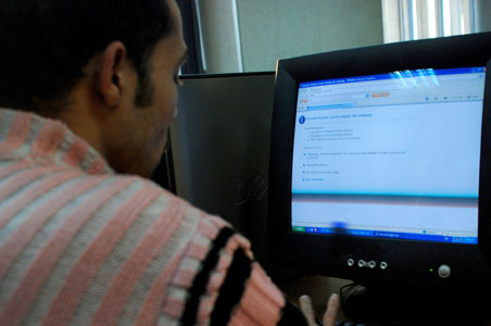 Man traced after 12-yr with Internet help